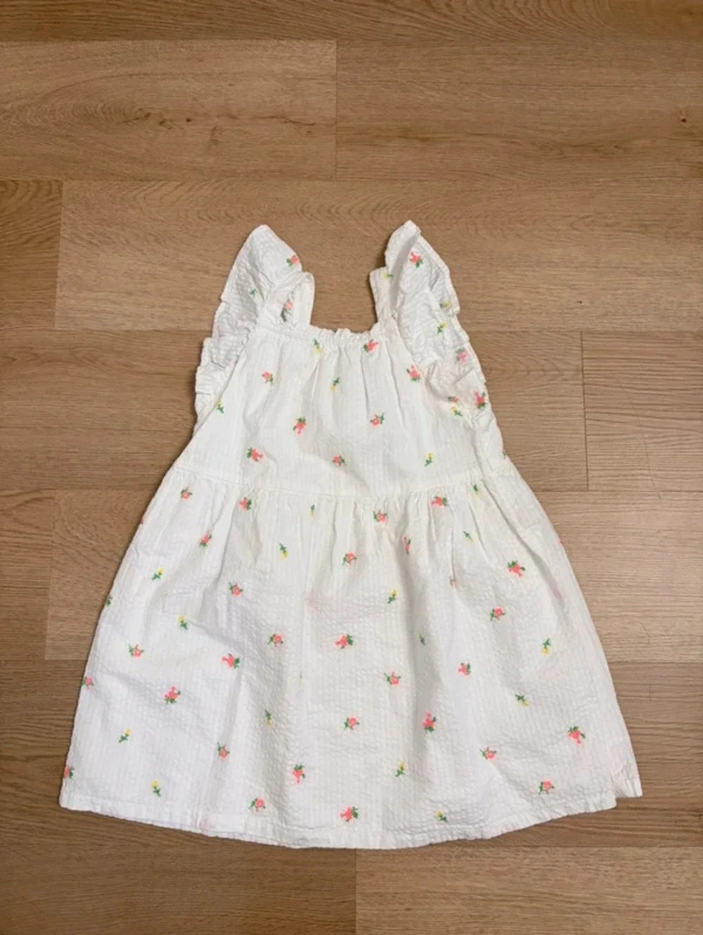 Baby Gap Girls White Floral Embroidered Dress Size 5 Years